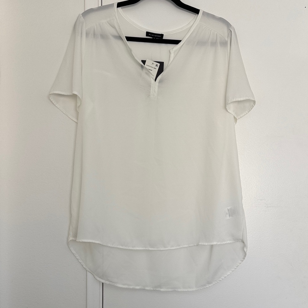 Pleione Ivory V-Neck Blouse